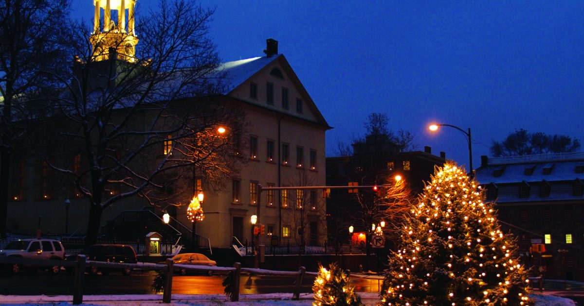 Bethlehem During the Holidays | Holiday Markets, Events & Shopping