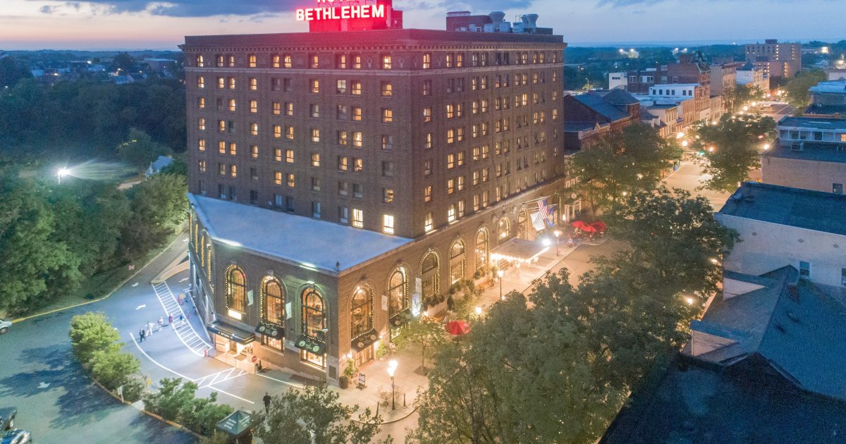 Attractions in Bethlehem, PA | Bookstores, Casinos & Festivals
